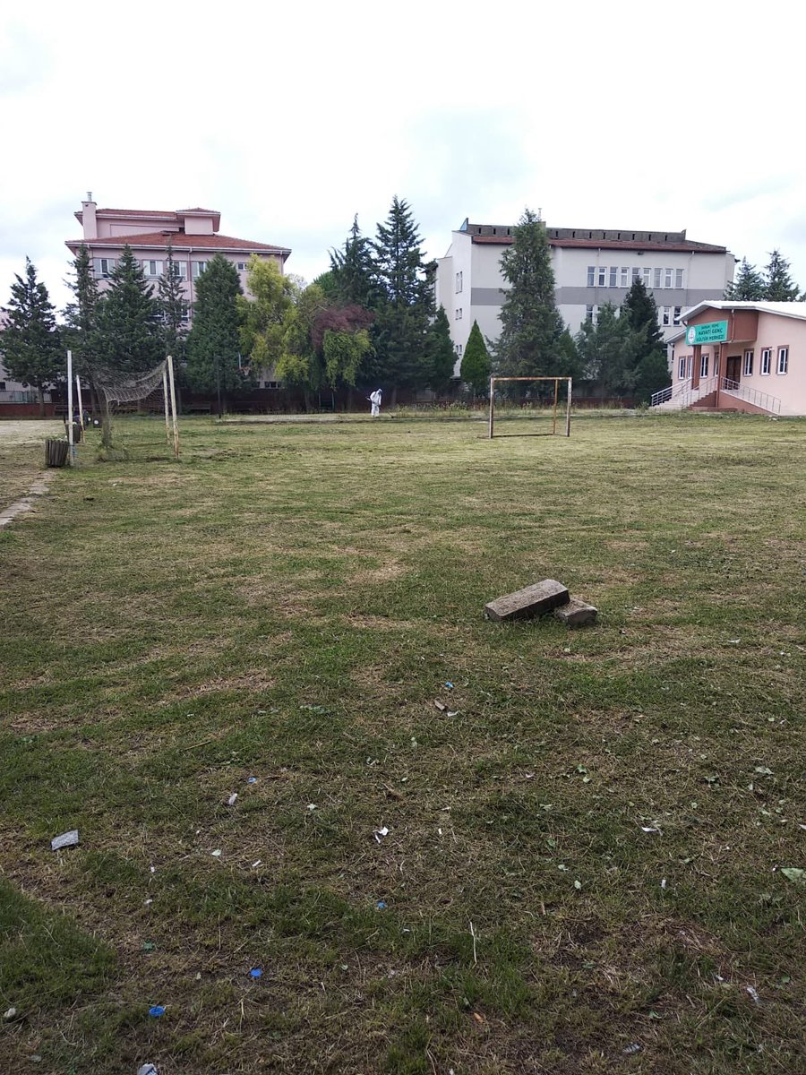 BulenTerme's tweet photo. Okulumuz yeni eğitim ve öğretim yılına hazır bu hazirligin yapılmasında emeği olan Terme belediyesine teşekkürler
@MemTerme 
@zerersoy1 https://t.co/12hlnMxL9U