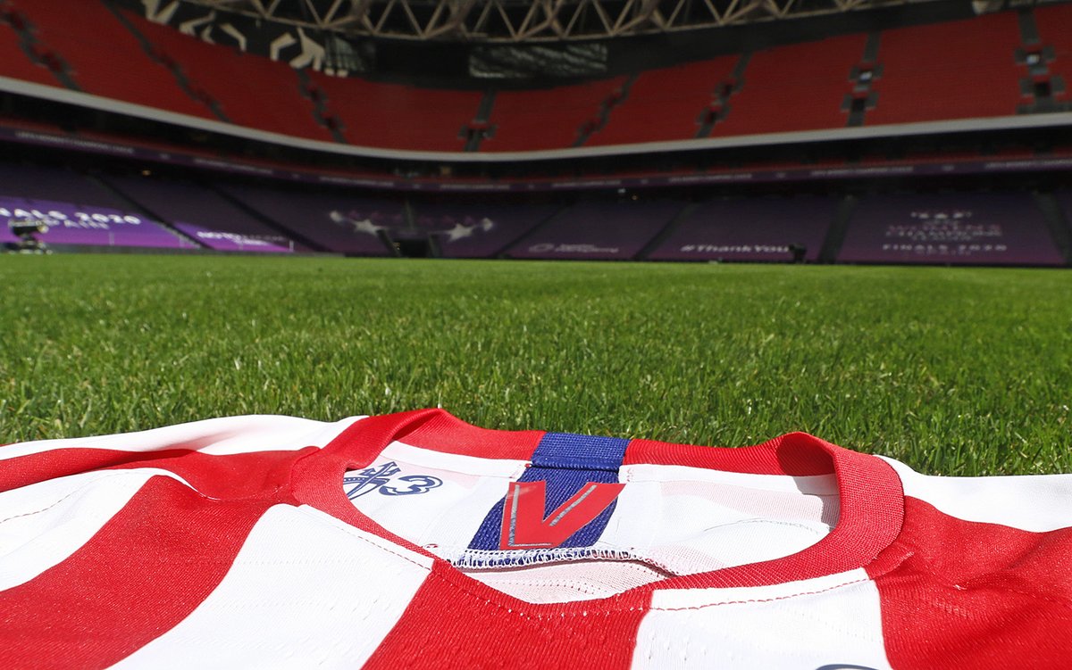 AtletiFemenino's tweet image. [👕] La V de @VirginiiiaTr estará presente en nuestras camisetas esta tarde en San Mamés 💪
¡No nos olvidamos de ti! 😍
¡Ya queda menos para volver a verte defender estos colores!👏
👉 ow.ly/JSFx50B5our

🔴⚪#AúpaAtleti | ⚽#AtletiBarça 
⭐ #UWCL | 🏟️ #Bilbao2020