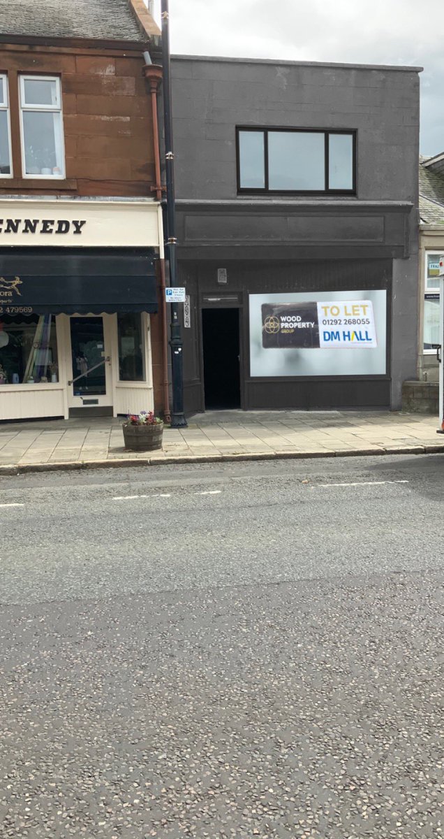 🏠 Coming Soon To Market- TO LET

✔️Prominent High street location 

161 Main St, Prestwick KA9 1LB

⚫️ 1100 sq ft retail property 

☎️ Call now or email to register interest in this property 

📞 07411405499
🖥 taylor@woodpropertygroup.co.uk