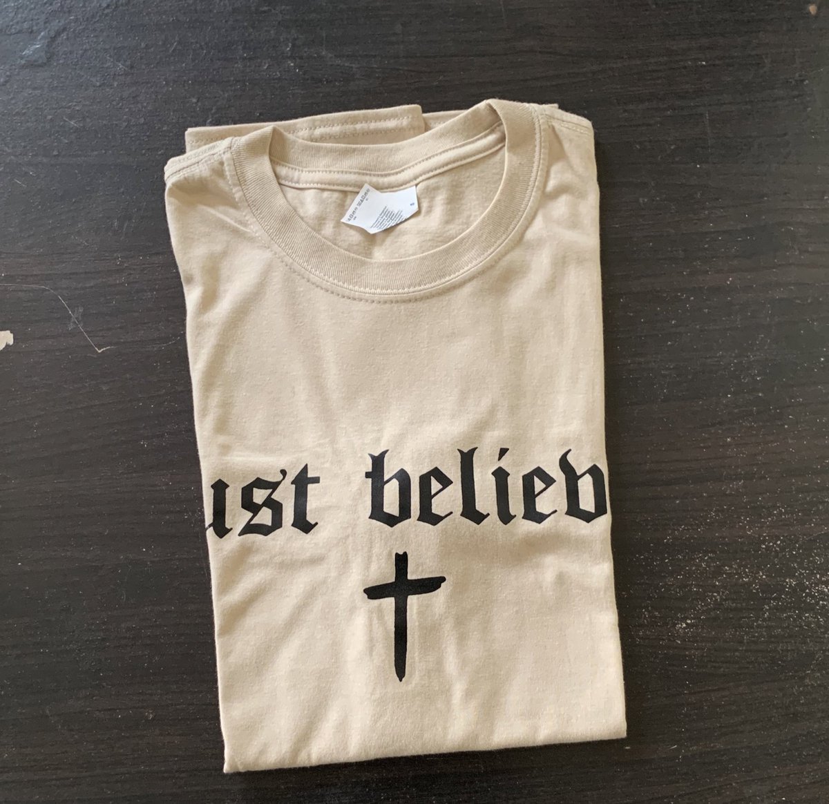 m536wear's tweet photo. A few of our available colors 🥳

Black, Sand, Grey, Coffee. 

A shirt goes for 35 cedis. 

DM to place an order. https://t.co/2f5WekJSA5