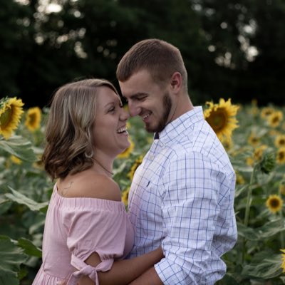 haleyennis's tweet photo. #NewProfilePic https://t.co/YV1uOdis87