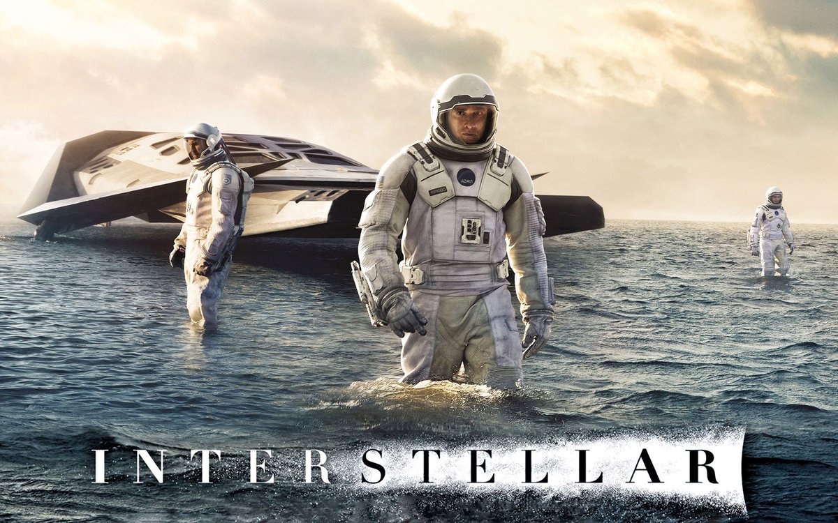 NataliaVartan's tweet image. Hoy voy a volver a mi película favorita: Interstellar. Voy a hablar de lo que ocurre en el planeta Miller. Cuidado, habrá SPOILERS. Este hilo es para gente que ya ha visto la película, pero quiere profundizar en su comprensión. ¿Vamos? ☺⬇️