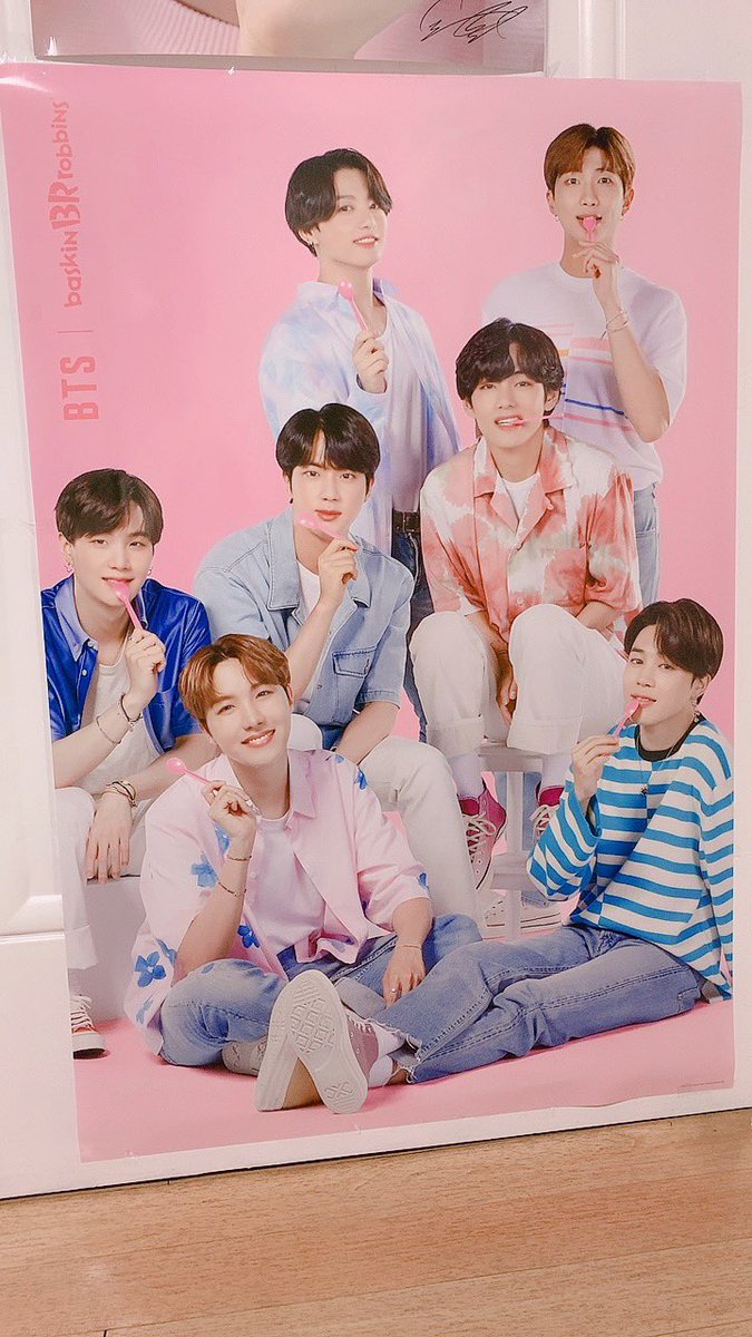 💎석진짜사랑해💎 בטוויטר: "짱 크고 짱 예뿌다😆💘 핑크랑 보라랑 엄청 고민하다가 고른ㅜㅜ 잘 골랐다 후회 없다 더  아름다워진 매직샵 방문😍🚪🎊 배스킨라빈스 포스터 핑크ver. #석진 #JIN #방탄소년단진 #BTSJIN #방탄소년단 #BTS  @BTS_twt… https://t.co/zp1r7Cd0Se"