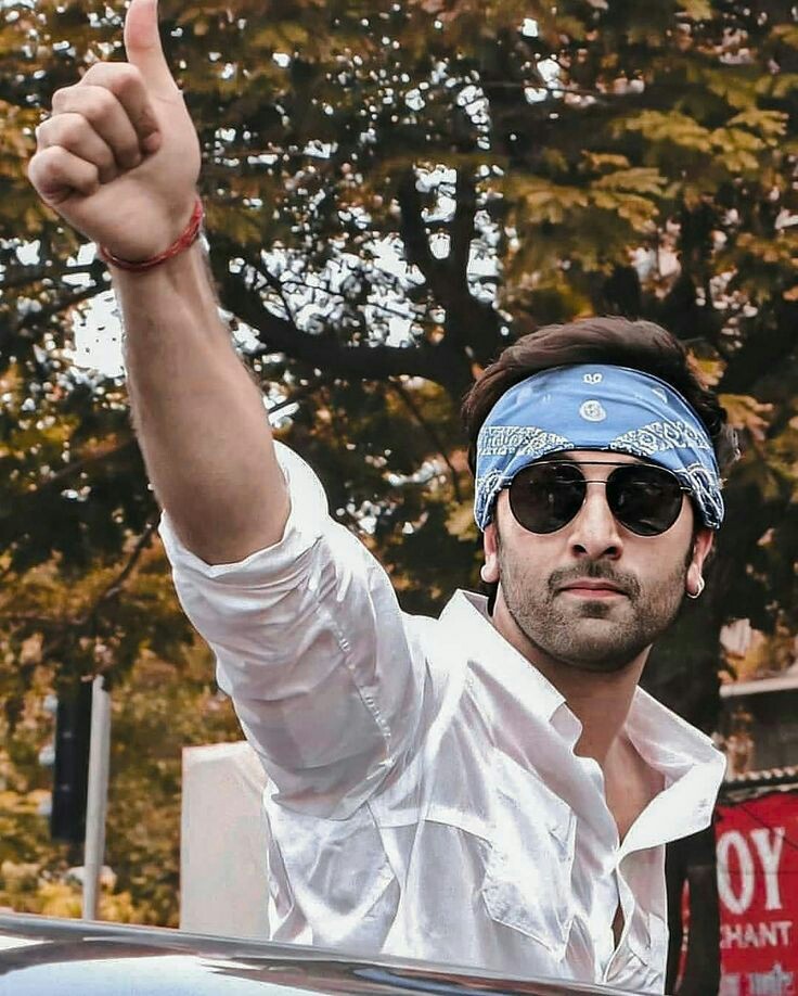  & ʜᴇʀᴇ ᴡᴇ ɢᴏᴇꜱ ᴀꜱɪᴍ ꜱQᴜᴀᴅ ᴋɪ Qᴜᴇᴇɴ ᴋᴀ ᴛʜʀᴇᴀᴅ ᴛʜᴇ ᴍᴏꜱᴛ ᴀᴡᴀɪᴛᴇᴅ ᴏɴᴇ ʜᴏᴘᴇ ᴜ ʟɪᴋᴇ ɪᴛ   #HBDAhsas   @Ahsas_e_Asim