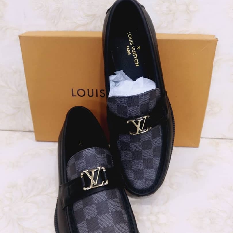 remimartins01's tweet photo. @THEBEAT999FM #LuchTimeRequests #MiddayShowWithNadine can u pls play me @adekunleGOLD AG Baby 😍..below is my side hustle #Nadine its For Sale...#Help retweet my buyer might need it urgently.its affordable 🙏🏾 https://t.co/HbjoxnRnhg