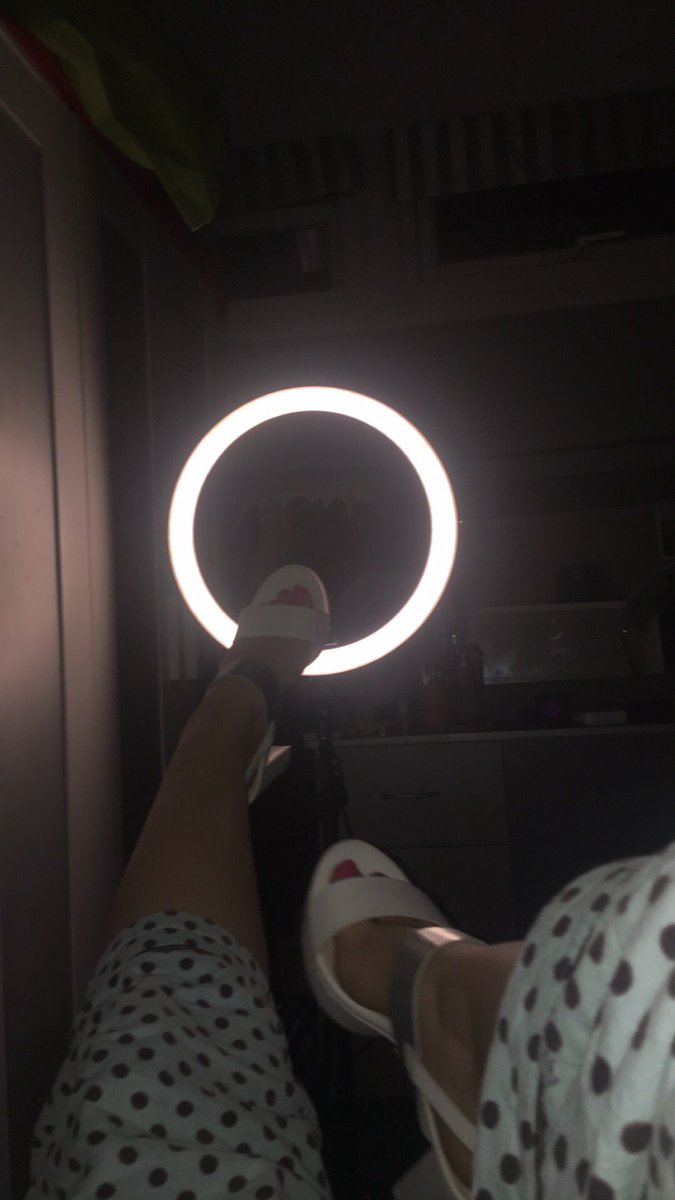 Devons Feet 🦶🏼✨ tweet media