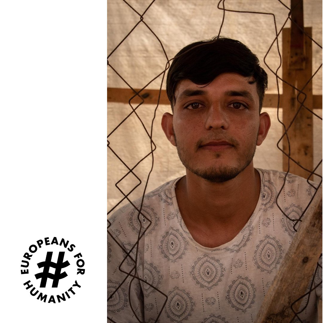 𝐘𝐨𝐮𝐧𝐠, 𝐃𝐢𝐬𝐩𝐥𝐚𝐜𝐞𝐝, 𝐇𝐮𝐦𝐚𝐧.

Nasir, 19, Afghanistan

He grew up in Logar, where he went to school. Now, he wants to continue his studies to become a pharmacist. 

#MoriaDreams
#EuropeansForHumanity