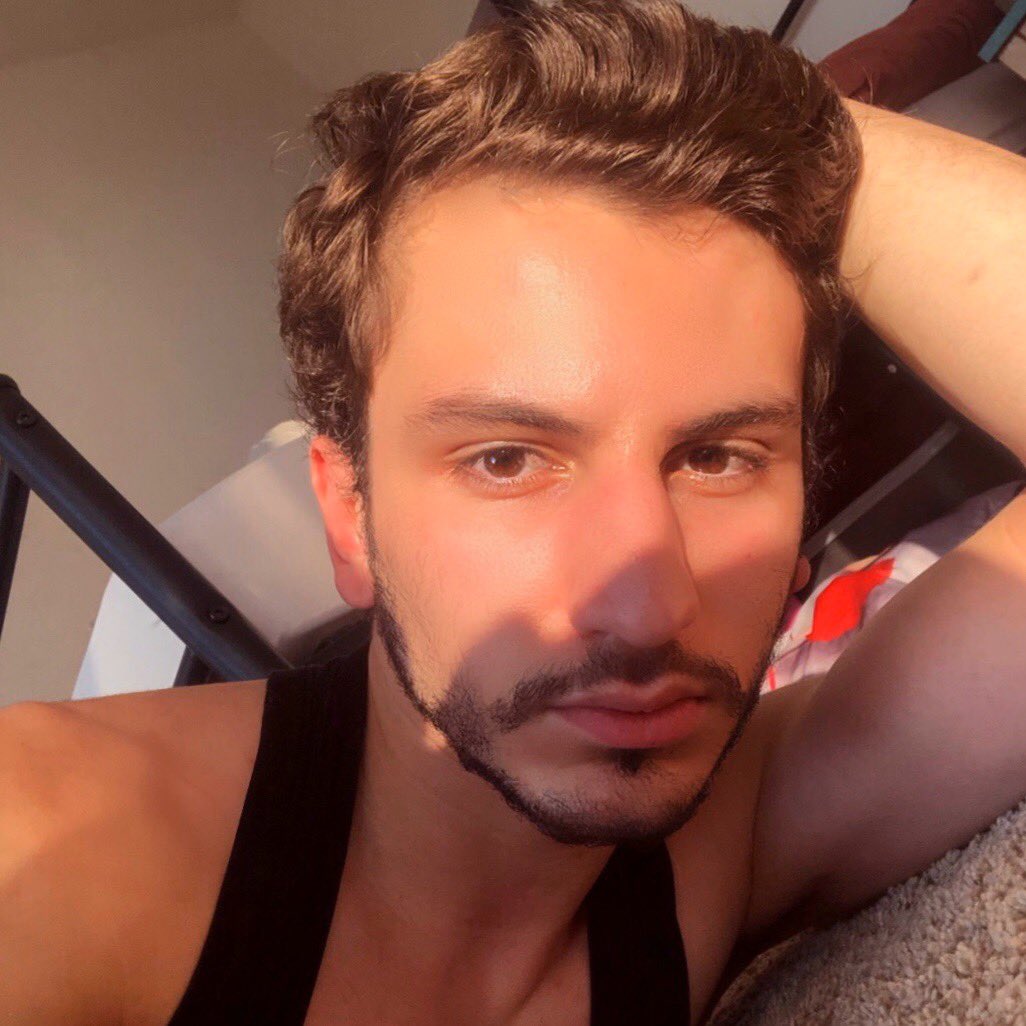 h🌞 tweet media