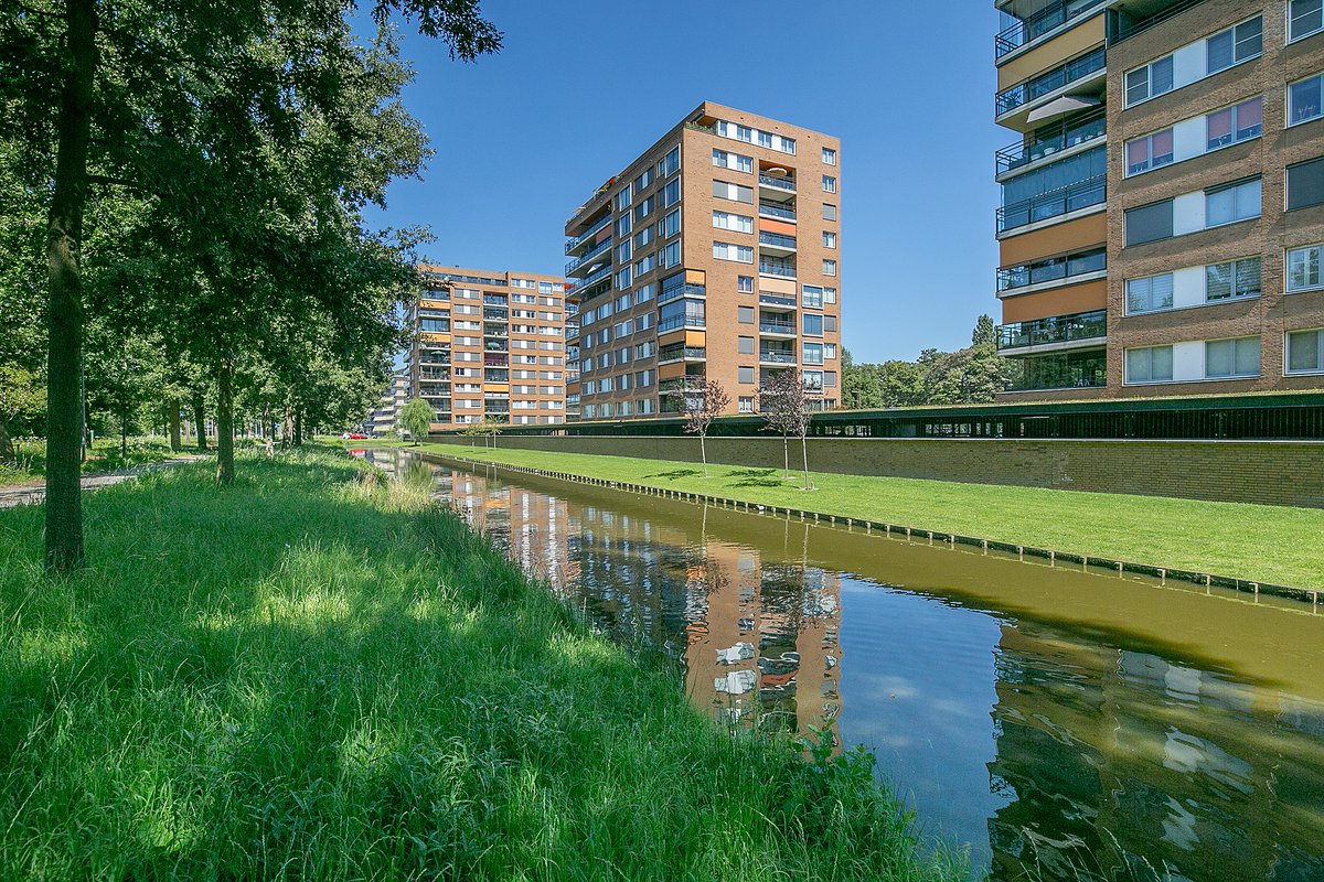 petra_wit's tweet photo. #houseforsale #tekoopaangeboden #tka https://t.co/ptfjjgJqTX https://t.co/zj4VGZXqxQ