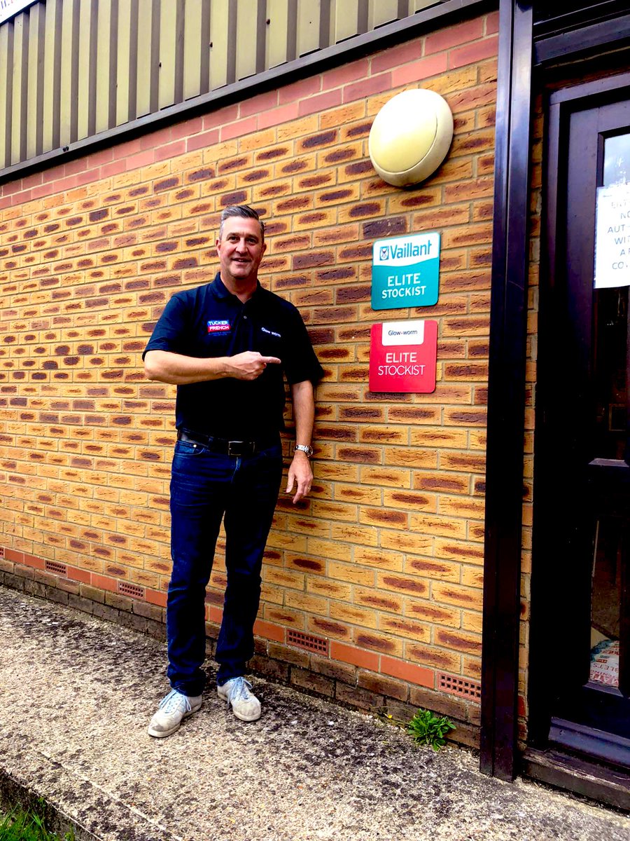 pravinvaillant's tweet photo. Congratulations to Tucker French for receiving Elite status for Glowworm and Vaillant as an Independent merchant stockist #signsup @ High Wycombe #Elite_Stockist  #Vaillant &amp; #Glowworm @vaillantuk @GlowwormDigital 🐰🐛 https://t.co/5hoMiaUNdO