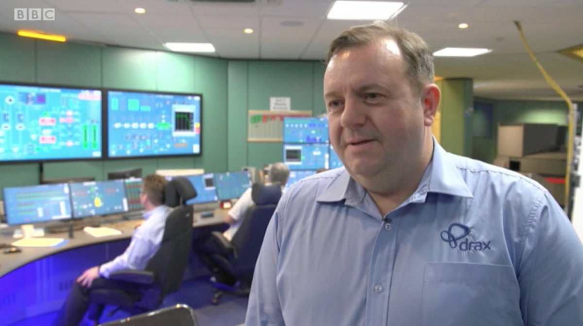 DraxGroup's tweet photo. Take a #tour of Drax and meet the people who are helping to keep Britain's lights on, in last night's episode of Powering Britain with @KeeleyDonovan on @BBCOne ⚡️ 🌿💡
➡️🎬 Catch up here 📺➡️ https://t.co/VtInwCX6fR
#BBCPoweringBritain 🇬🇧 https://t.co/P1QPmYzsdV
