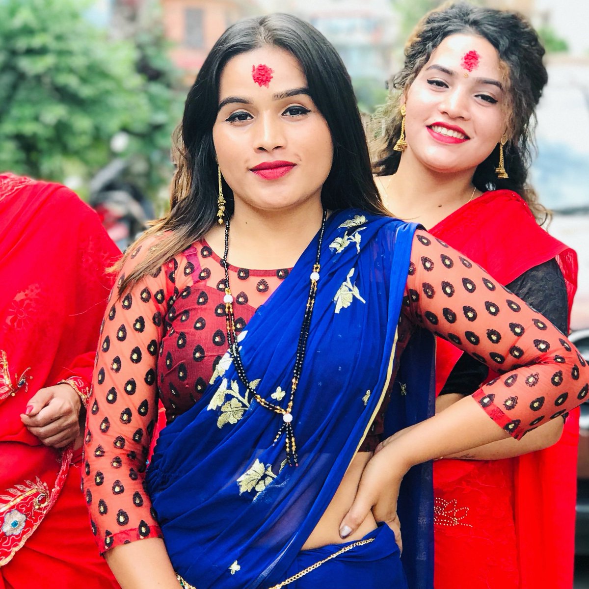 पोहोरको तिजमा हङकङ को सारिले धुलो उडायो ,
अहिलेको तिजमा चाइनाको भाइरसले सातो उडायो😂😂😂 #teejontwitter