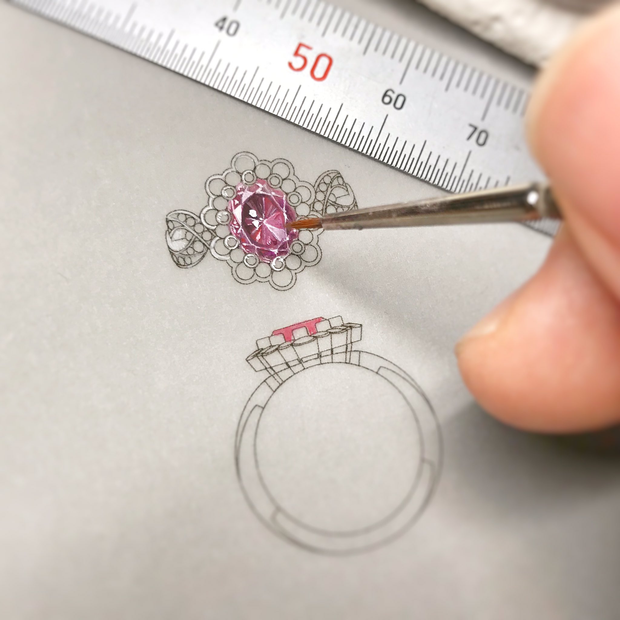 Twitter 上的 Taiki パリ在住ジュエリーデザイナー マリーアントワネットをテーマに描くジュエリーデザイン 先ずは1番主役となる宝石を描き終えました 僕のデザイン画は実寸で描くので0 1ミリレベルまで突き詰めた着彩となります 見た人が本物に近いイメージを