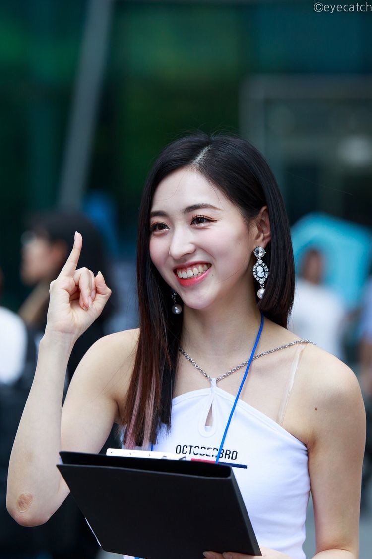 Happy 25th birthday to our lovely main vocalist Sika! We treasure you so much💓 

#AngelVoiceSikaDay #시카 #Sika #파나틱스
