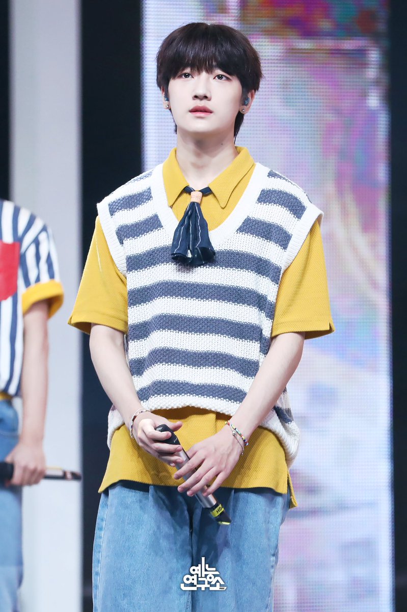 1THE9 THAILAND [SLOW] tweet media