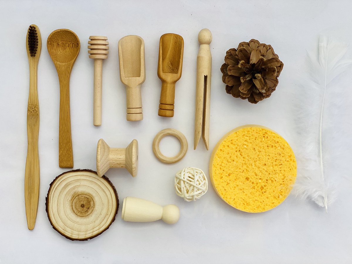DenLearning's tweet image. Excited to share this item from my #etsy shop: Heuristic Play | Montessori | Sensory Box | Treasure Box | Natural Tactile set  #eyfs #heuristicplay #sensorybox #treasurebox #send #pretendplay #nursery etsy.me/2FKZqVv