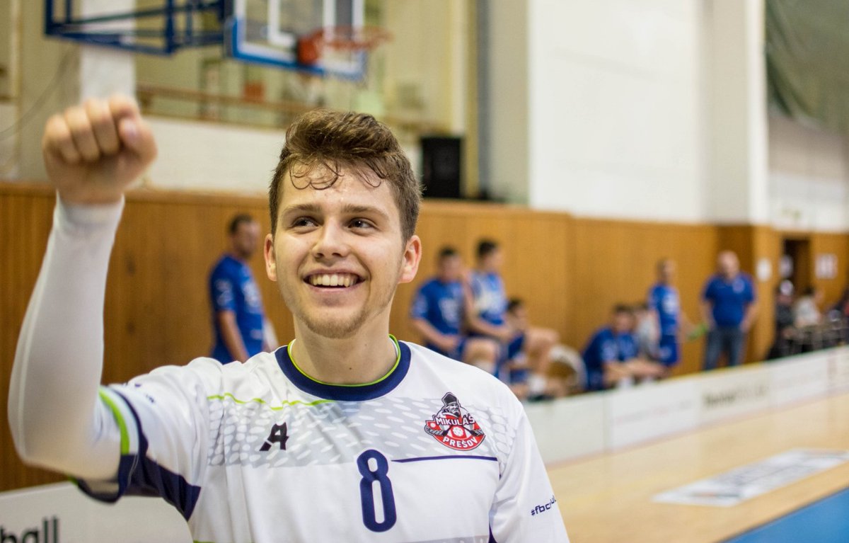 Simon Leško přichází do týmu Hattricku ze slovenského Prešova. Bude tak druhou slovenskou posilou pro novou sezónu.