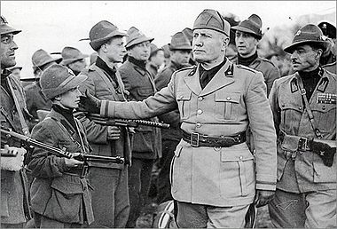 ぷりめ 戦争なんて国家指導者で殴り合って決めればいい という言説はよくありますが 例えば二次大戦をそれで決めれば勝つのは比較的若く体力あるだろうヒトラーか体格のいいムッソリーニですよね チャーチルは高齢 スターリンは片腕不自由 ルーズ