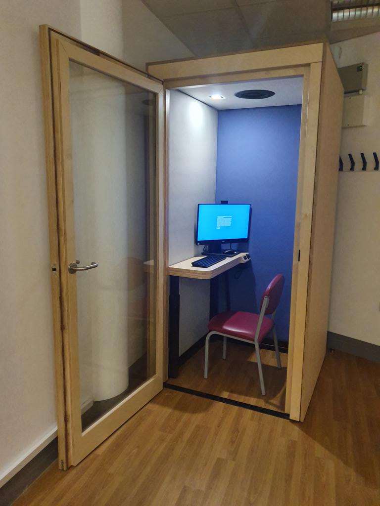 Come and view our Virtual Clinic Pod. Seminar room 6 Queen's Hospital from Monday 24th August...your feedback is welcome! @BHRUT_NHS @scottfitz74 @ShelaghSmith @tonynchambers