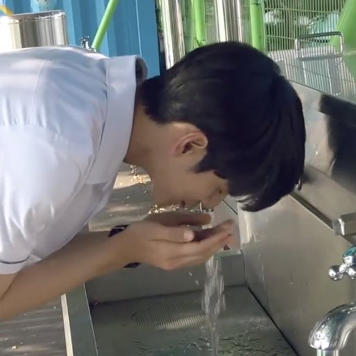 หมื่นลี้ ✨โอชิน้องแว่น tweet media