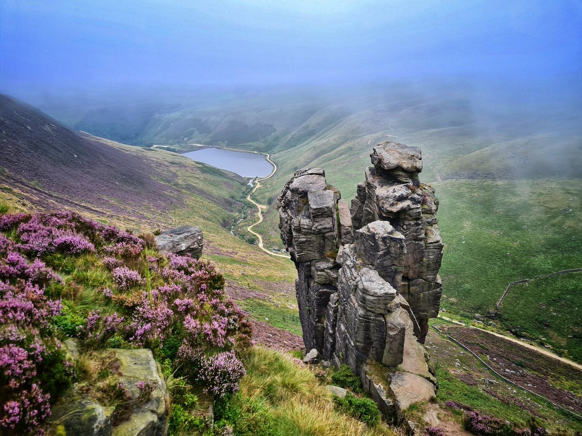 HeatonWalkers's tweet photo. @RamblersGB @julieredred Weekend off for me, big birthday celebrations for my wife.
Here is my #FootPathFriday #feelmore shot, looking down to #Greenfield reservoir from the #Trinnacle near #Dovestones https://t.co/ddPSf5xOjN