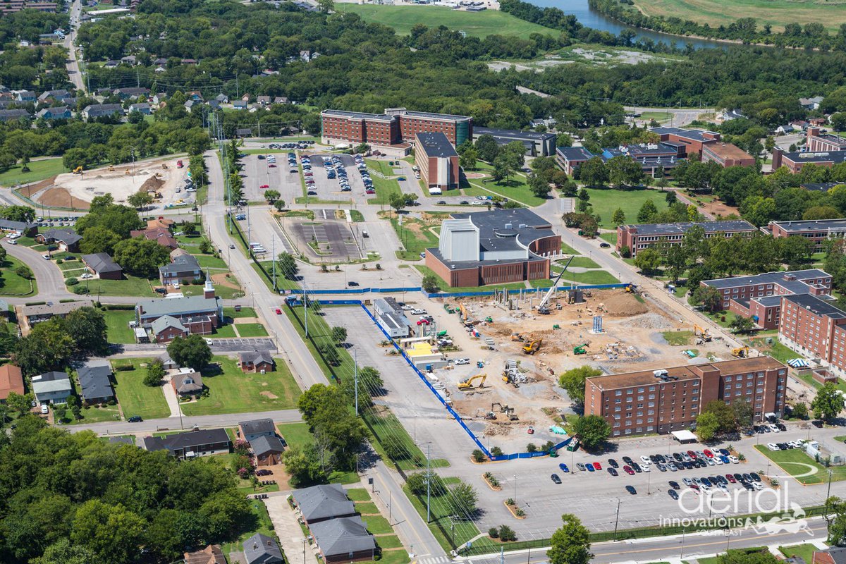 BELLConstCo's tweet photo. We're going vertical on the @TSUedu New Student Housing project in Nashville!
Special shout out to @flytenn for these aerial shots showing our progress thus far!
#goingvertical #BELLBuilds #BELLBuildsNashville #BELLBuildsSchools #TSU #Tennessee #Nashville https://t.co/XfJaYuWzOk