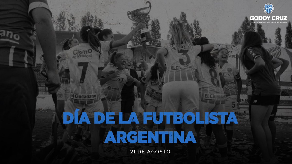ClubGodoyCruz's tweet photo. ¡FELIZ DÍA DE LA FUTBOLISTA! 

Un día como hoy pero de 1971, valientes mujeres representaron a la Selección Argentina en un mundial no oficial, vencieron 4-1 a Inglaterra y obtuvieron el 4to puesto 🇦🇷

Felicitamos a todas las que escriben día a día la historia en el fútbol 💙 https://t.co/ZTFog66PGc