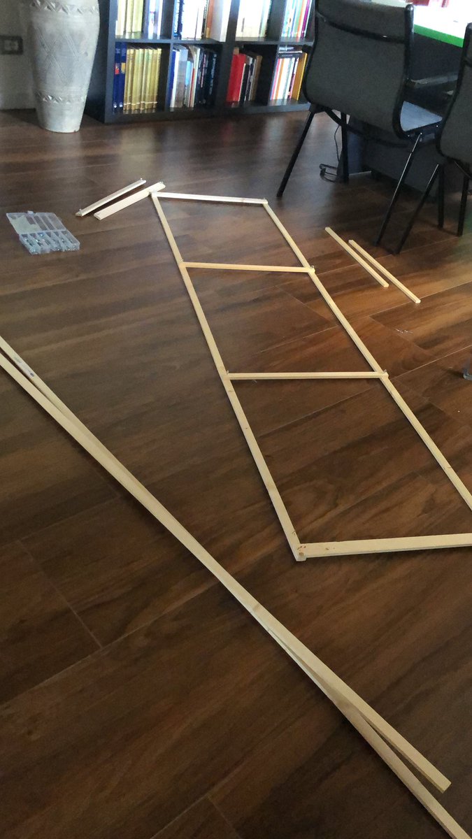 PlayerMrc's tweet photo. Almost ready for the photoset for Genji Baihu! Props and scenography almost finished! 

🥵🥵😂😂 https://t.co/zBc2wFE4CV