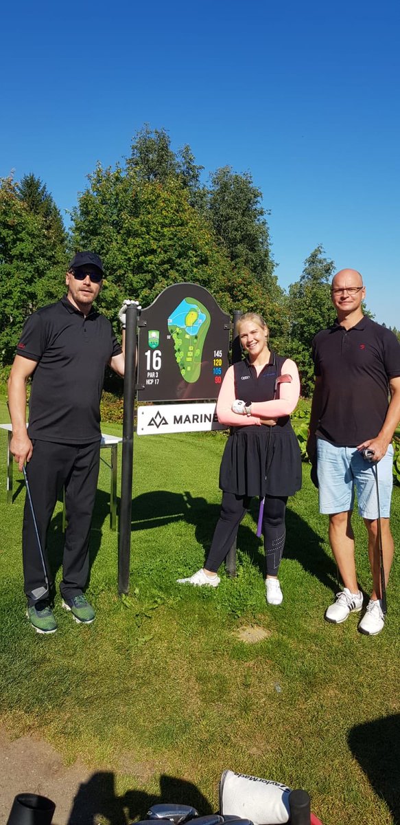 Keskisuomalaisen kisassa #BeatThePro Ja meikkuhan löi sekä <a href="/KivelaTero/">Tero Kivelä</a> että <a href="/MinniBlomqvist/">Minea Blomqvist</a>