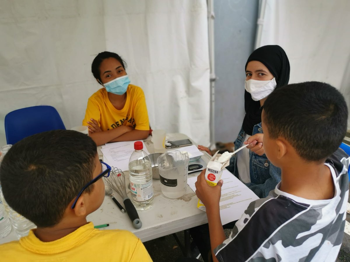 ActiVille's tweet photo. ActiVille est au Festiv'été de la ville de #Dugny ce mois d'Août !
Ateliers Smoothies anti-gaspi🍹, #DIY produits d'entretient🧼, masque en tissu 😷
#Recycle 
(en partenariat avec @SSDhabitat ) https://t.co/0rfv7FbwiA