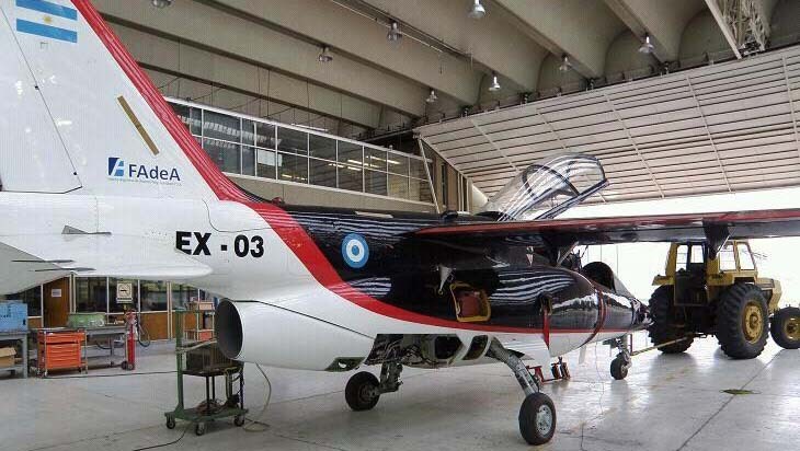 Un acuerdo para el desarrollo de nuevos componentes nacionales para el avión de entrenamiento IA-63-Pampa fue firmado entre la fábrica Fadea (<a href="/fadea_oficial_/">FAdeA</a>) y la Cámara Argentina Aeronáutica y Espacial (<a href="/CArAE_oficial/">CArAE</a>).