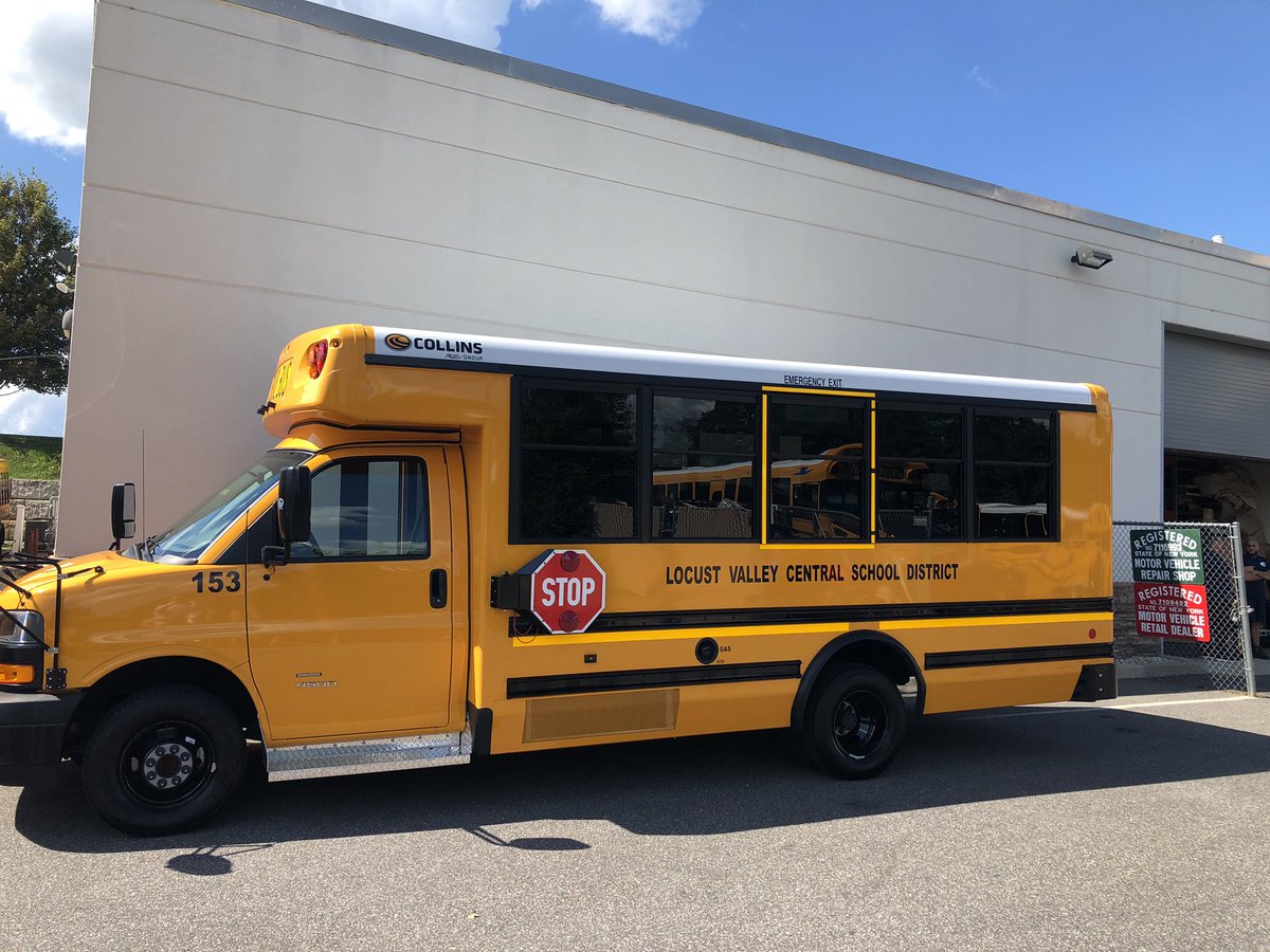 BirdBusSales's tweet photo. Locust Valley CSD bus DOT inspected and ready for delivery. Transportation Supervisor Kathy Russo worked with VP Robert to get her District the best value while keeping safety of the children first! Call Robert at 516-767-2700 x128 #collinsbus #locustvalley https://t.co/D1B51SB8vS