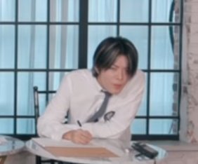 "ชีวิตนี้กุต้องเรียนอีกกี่ภาษา...."