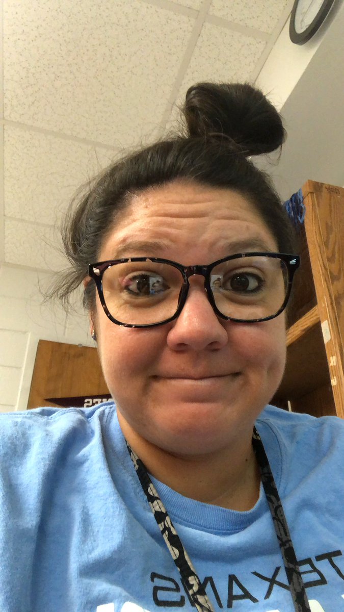Happy Friday! We’re almost done with the first week of school! Confession: definitely got a little teary eyed seeing students I had in Biology (my first year teaching 🤭) as seniors 🥺 I’m so excited to have y’all during your senior year! <a href="/SamRayburn_HS/">Sam Rayburn High School</a>