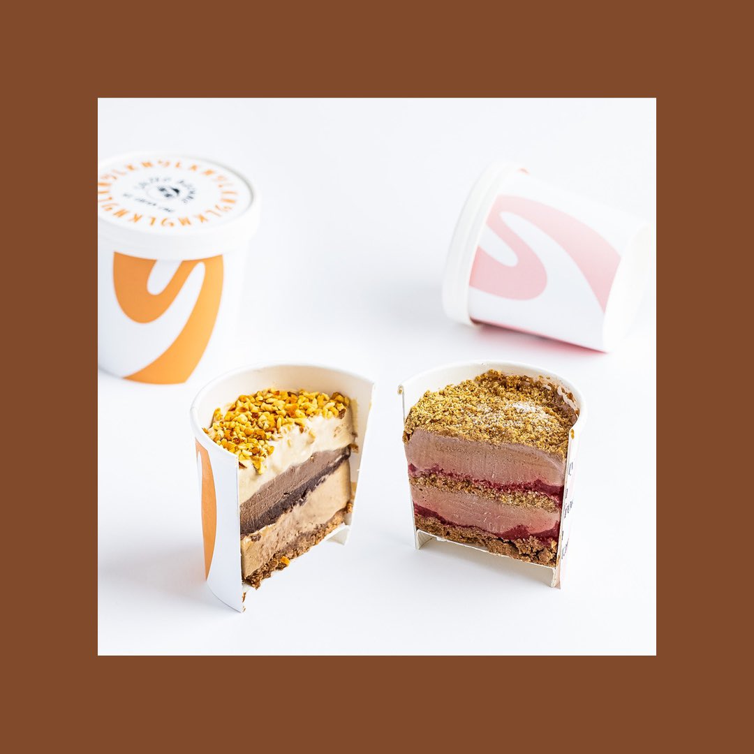 m_y_l_k's tweet image. New item alert! Indulge in layers of goodness with our new Ice Cream Cakes! On the right we have our Wildberry flavor and on the left we have our Salted Brownie flavor. Delicious mixtures of ice cream and mouthwatering made-from-scratch sauces! Which one would you choose? 🤤✨