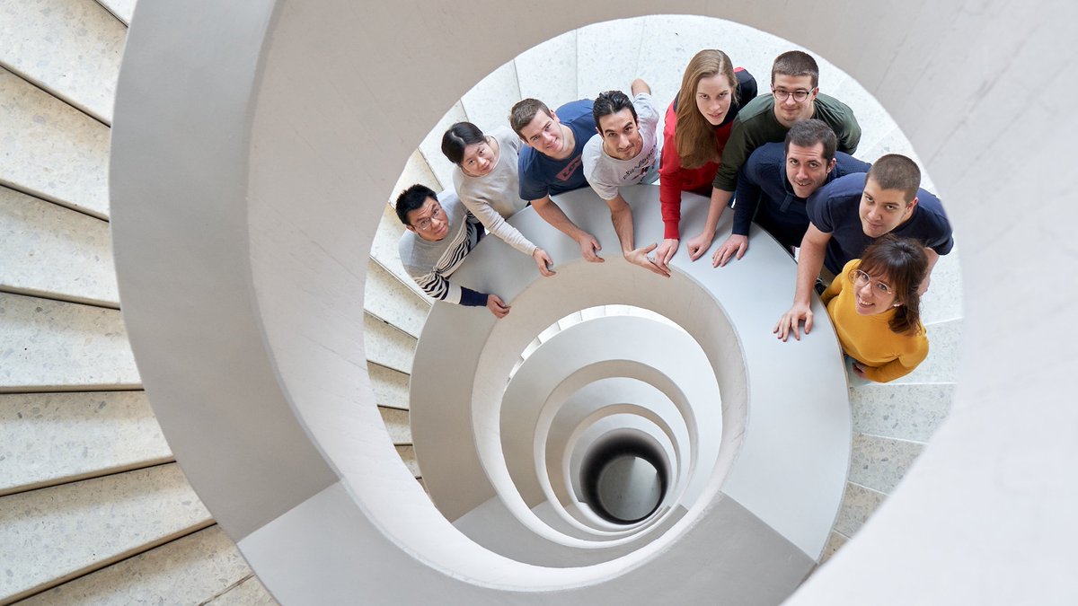 Michal Juricek (@michal_juricek) on Twitter photo 👉 We are looking for a #postdoctoral candidate, who will explore a topological approach to make molecules. Find more info and apply using the link below. The position funded by <a href="/snsf_ch/">Swiss National Science Foundation</a> starts latest Dec 1, 2020.
Please RT
<a href="/UZH_Chemistry/">UZH Chemistry</a> #openposition
jobs.uzh.ch/offene-stellen… 👉 We are looking for a #postdoctoral candidate, who will explore a topological approach to make molecules. Find more info and apply using the link below. The position funded by <a href="/snsf_ch/">Swiss National Science Foundation</a> starts latest Dec 1, 2020.
Please RT
<a href="/UZH_Chemistry/">UZH Chemistry</a> #openposition
jobs.uzh.ch/offene-stellen…