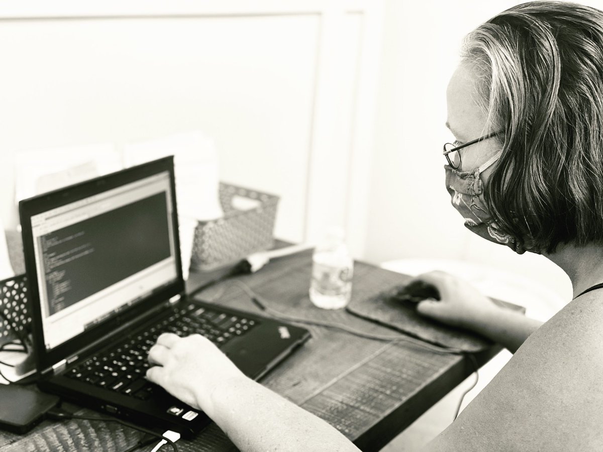 cotrise's tweet image. Jennifer working on Java Script...I think. She’s a computer whiz & I’m...not. Jennifer is working to escape homelessness, but poverty is HEAVY. Let’s help with the heavy lifting by speaking out against stereotypes of homelessness. #maybejavascript #poverty #socialimpact