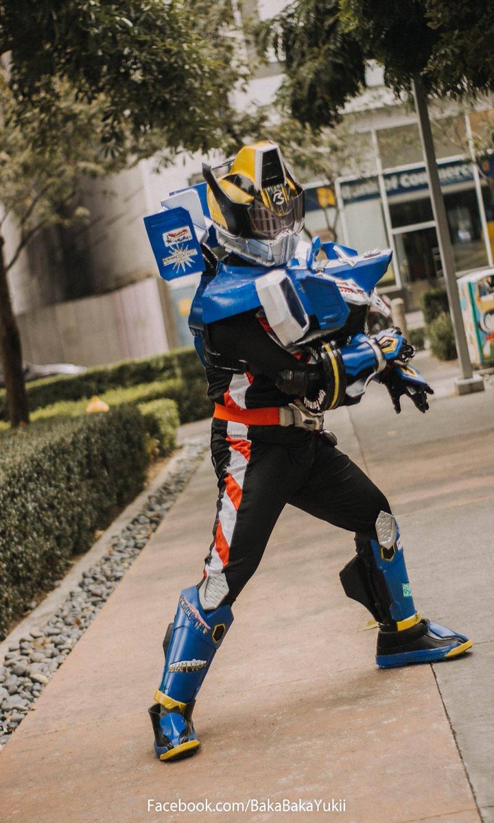 Gridsharijuspdriveman Kamen Rider Drive Type Formula Costume Made And Worn By Me Photo Credits T Co 231tz4nu2j 面 ライダードライブタイプフォーミュラ 面ライダードライブ タイプフォーミュラ 仮面ライダー コスプレ