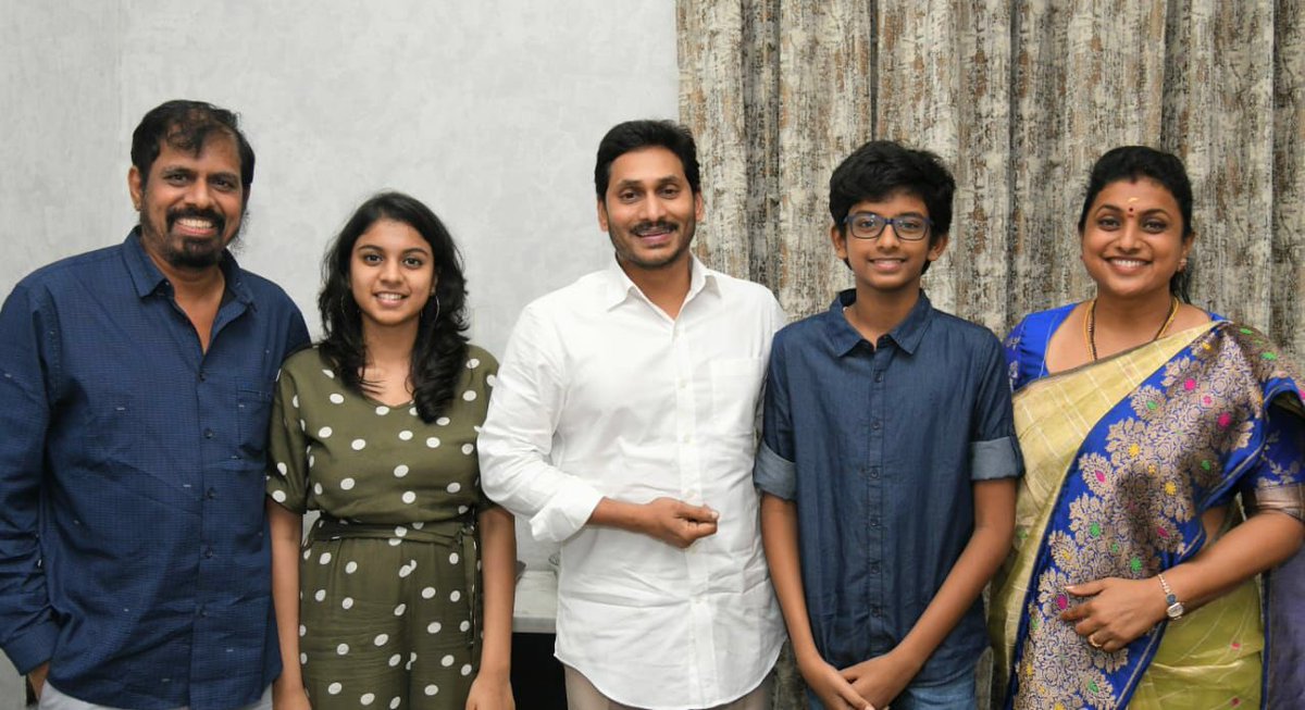 Roja Selvamani tweet media