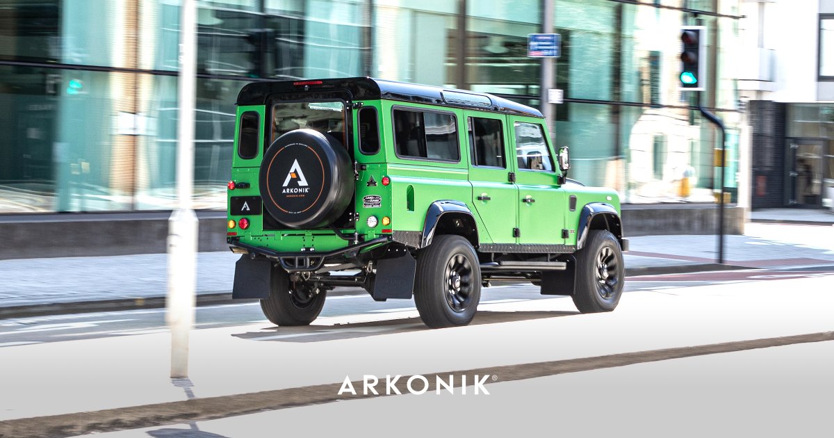 arkonikdefender's tweet photo. Find adventure in any environment.
Build your own automotive icon | Link in bio.
#Restored by Us. #Reimagined by You.
#WeAreArkonik
Photo @JamesCheadle
#Arkonik #arkonikdefender #urban #FridayFeeling #amg #greenhellmagno https://t.co/1dHQNr86Id
