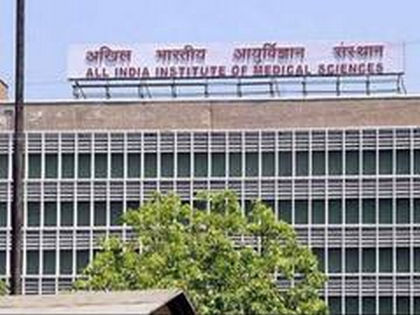 ani_digital's tweet photo. AIIMS forensic team to analyze Sushant Singh Rajput case reports, give medico-legal opinion

Read @ANI Story | https://t.co/HFcl0Sa7xh https://t.co/Dw8v0AotIM