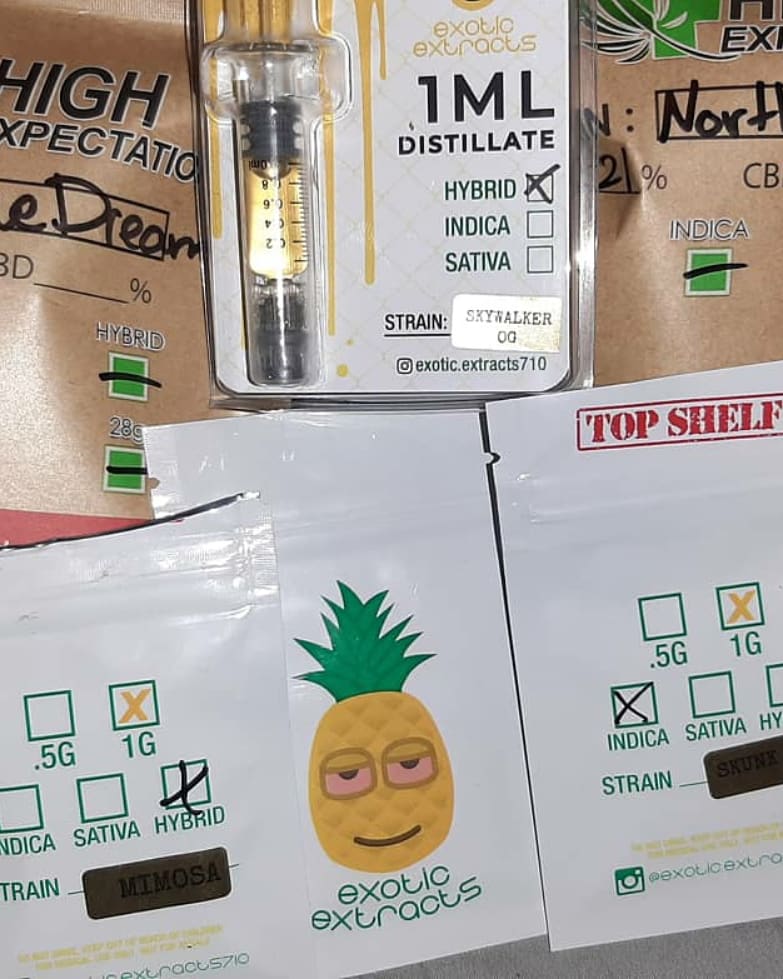 _LucieBee's tweet photo. Breakfast is served!
The 3 c's
Cannabis
Cock & coffee is the only way too start your day!
#letsgethigh #Stonerfam #followfriday #ifollowback #haveagreatday #exoticextracts #skywalker #bluedream #northernlights #shatter #skunkape #mimosa #MrNiceGuy #Stonerfam #IAmCannabis https://t.co/csol7ADUYr