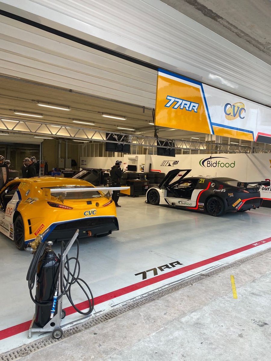 SamaraHelou's tweet photo. Outra coisa! Estou de adm na conta da W2 Racing no Instagram!
Esperamos poder fazer logo uma conta nesta comunidade 🐦
Enquanto isso, segue a gente no insta https://t.co/nn8ti1h3kD https://t.co/o0x6rnJmcV
