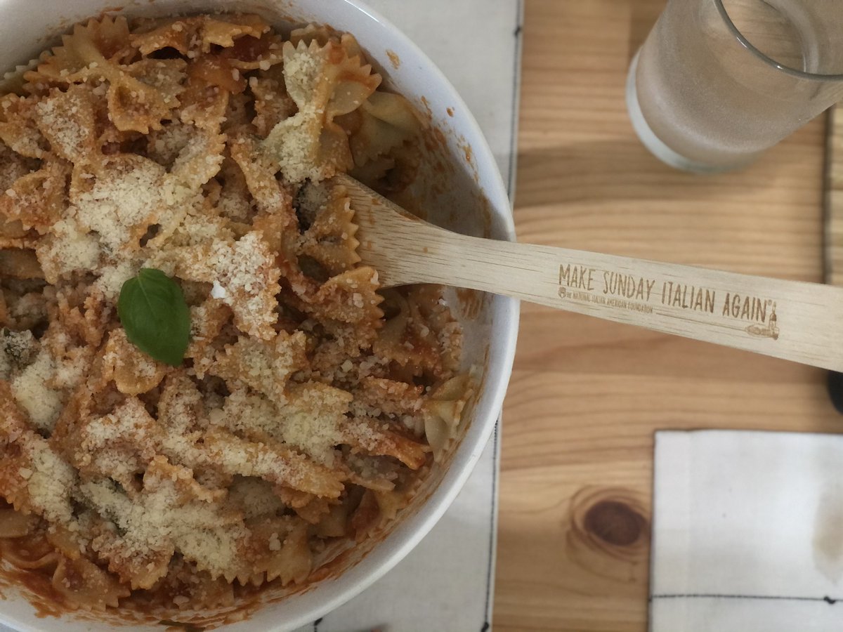niaforg's tweet photo. Support NIAF &amp; honor your heritage with purchasing a #MakeSundayItalianAgain wooden spoon! It is our time-honored traditions that make us #ItalianAmerican, and what better way to celebrate that Italian heritage than through the tradition of #SundayDinner? https://t.co/MrQOxQSBHF https://t.co/jnAJmpSpf7