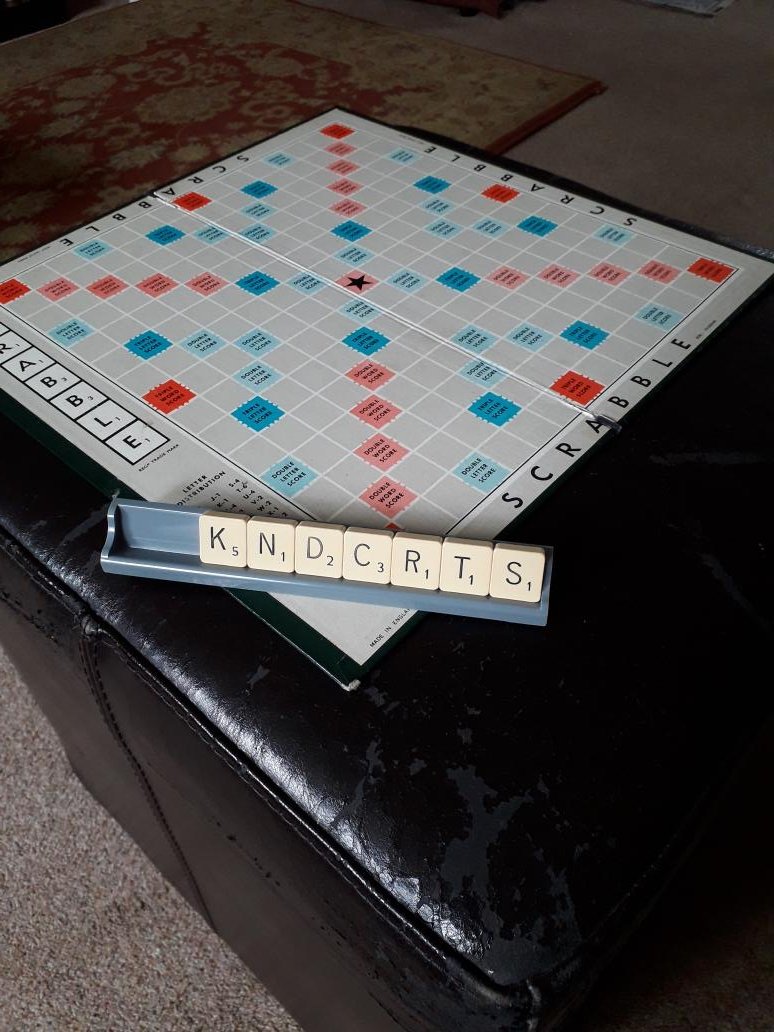 weecalvin1509's tweet photo. #Scrabble Not the best of starts. Very tight board and game. Lost by 18. I think the rule where the one left with tiles gets his score deducted by their value which is then added to the other's total is kicking a man when he is down. #DoubleOuch #bruised #SecondDefeatInARow https://t.co/Xizano2U2O