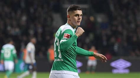 Gamble signing: Milot RashicaWerner would’ve been perfect for this role, so why not sign his touted replacement? Devastating on the counter attack, always willing to shoot, and excellent at winning fouls, he has been Werder Bremen’s talisman. A good, cheap, low risk stopgap.