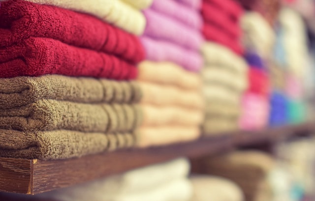 SynergyCal's tweet image. Did you know that throwing a dry towel in your dryer will help to lower the amount of time needed to dry your clothes, thus helping you save energy.