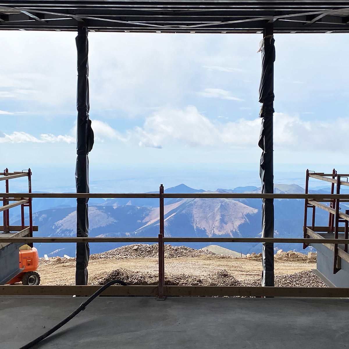 VisitCOS's tweet photo. The new #SummitComplex on @drivepikespeak is already EPIC. Opening in 2021. 🗻 https://t.co/IcK2V2xqdY