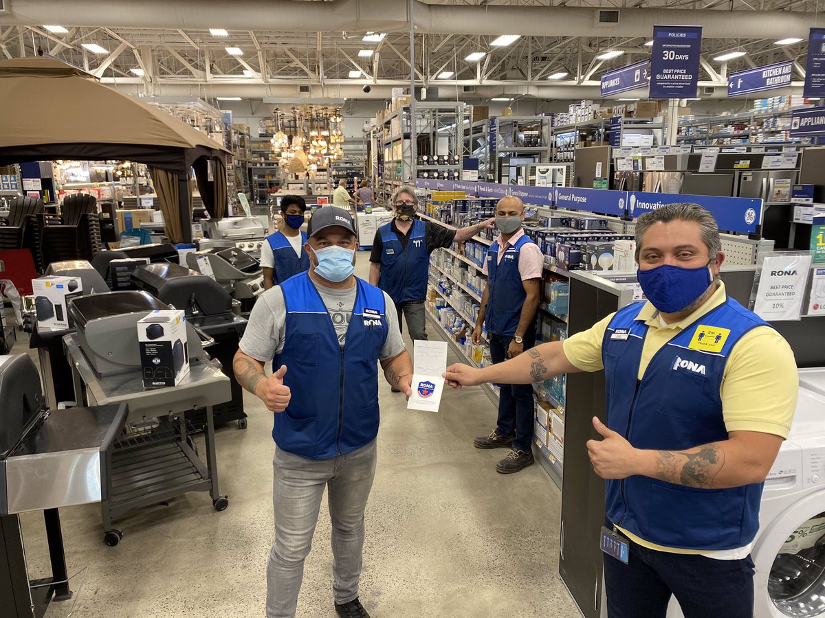 JQ_ops's tweet photo. So proud to have handed out my first Service award to Diego at our Martin Grove location. Outstanding customer service and a true team player!!#SMARTbadge @RONAinc @LowesCanadaCorp https://t.co/pEDrA3asp6
