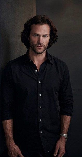 CupOfJPadalecki's tweet photo. 9. Choose one male character. https://t.co/JAIHYlrk84